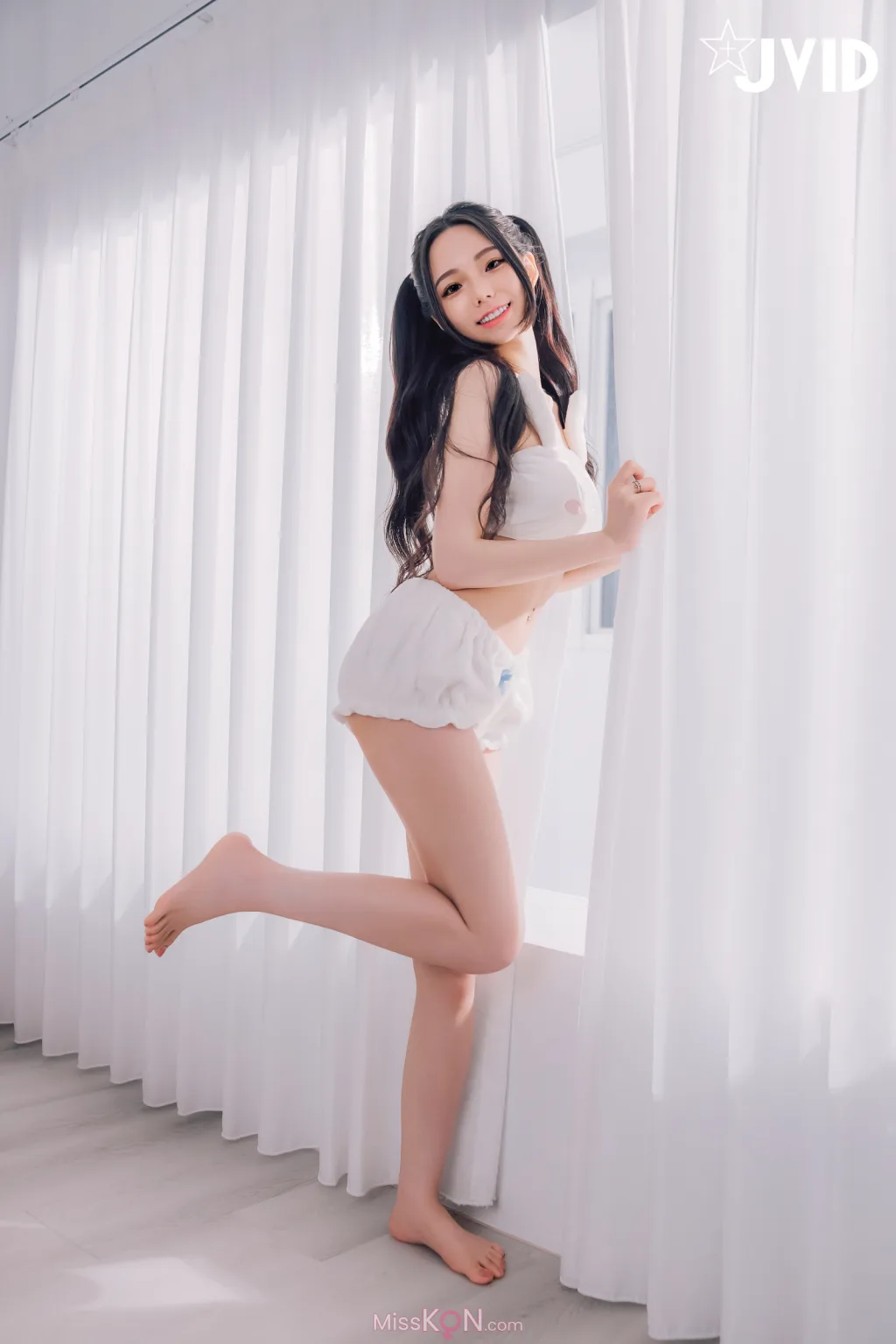 [JVID] 胎尼 &amp; 啾啾: 啾啾親自開箱豪華AI情慾娃娃Tiny🥵真人比例完美粉嫩E奶💦激情互動舌吻揉奶樣樣來🔞 (163 photos )