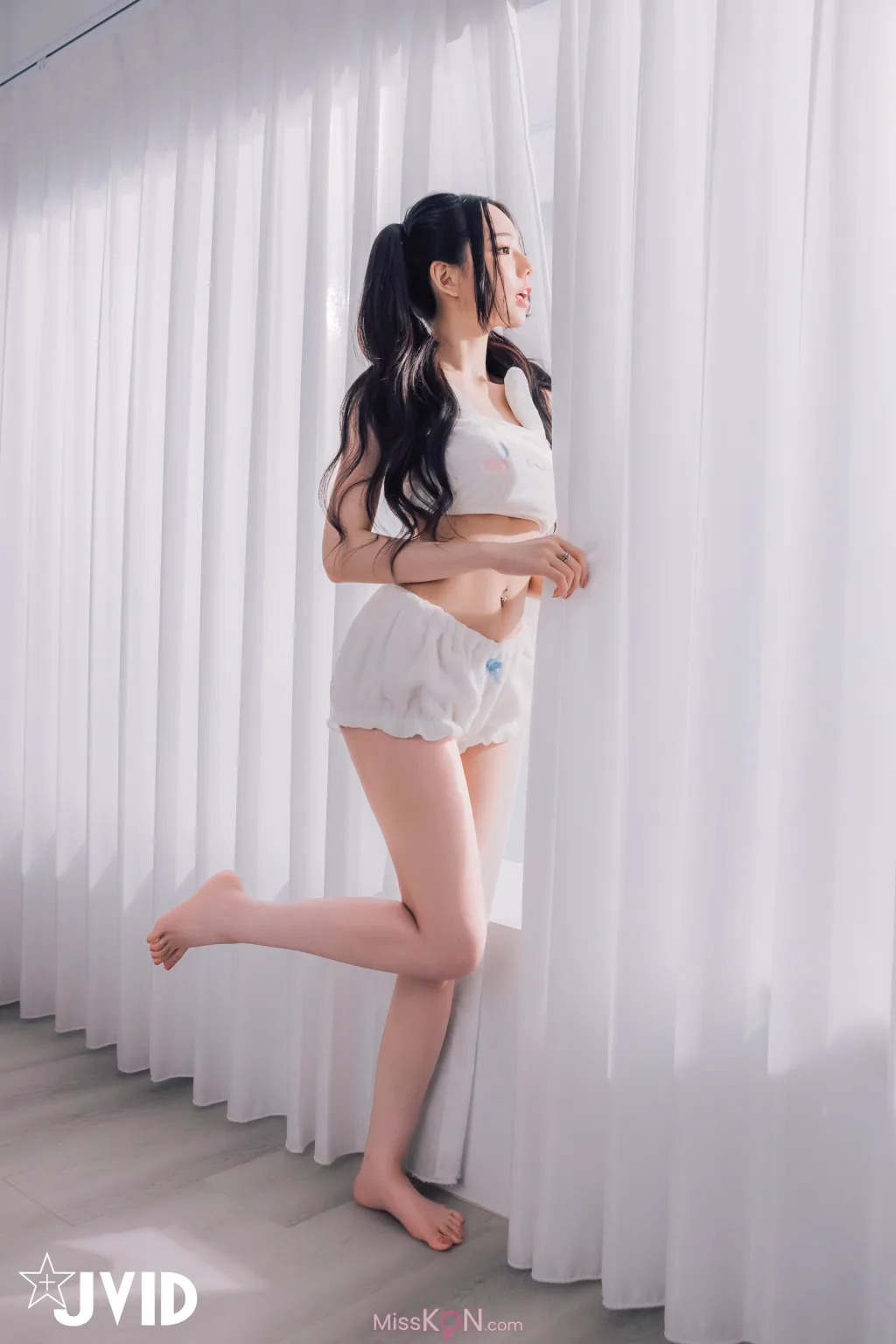 [JVID] 胎尼 &amp; 啾啾: 啾啾親自開箱豪華AI情慾娃娃Tiny🥵真人比例完美粉嫩E奶💦激情互動舌吻揉奶樣樣來🔞 (163 photos )
