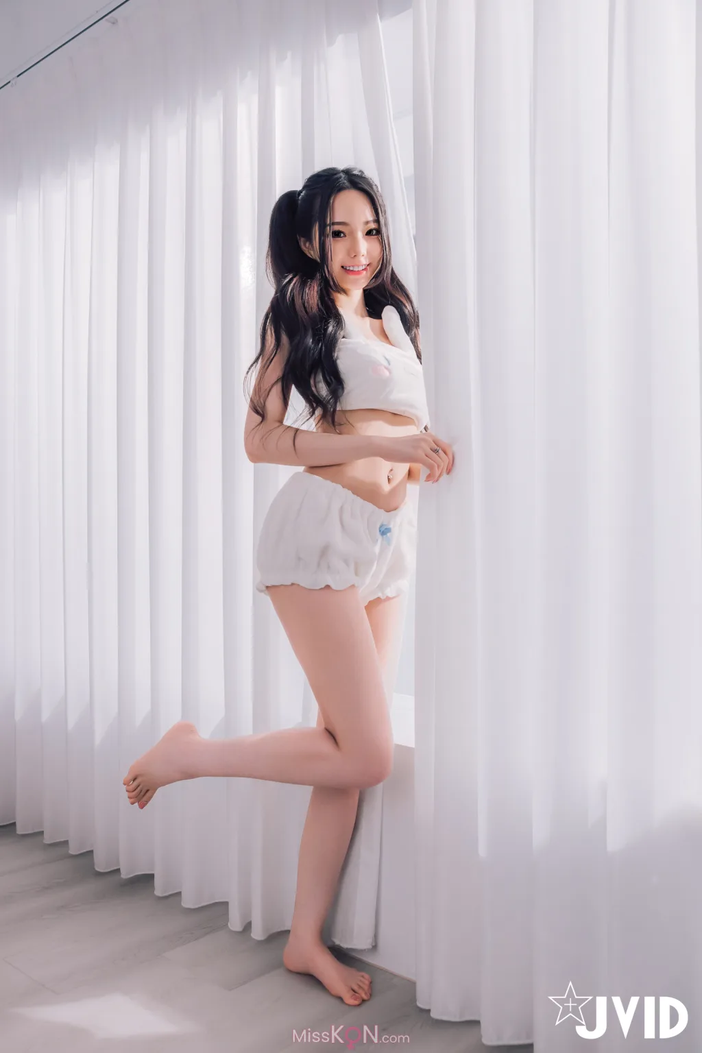 [JVID] 胎尼 &amp; 啾啾: 啾啾親自開箱豪華AI情慾娃娃Tiny🥵真人比例完美粉嫩E奶💦激情互動舌吻揉奶樣樣來🔞 (163 photos )