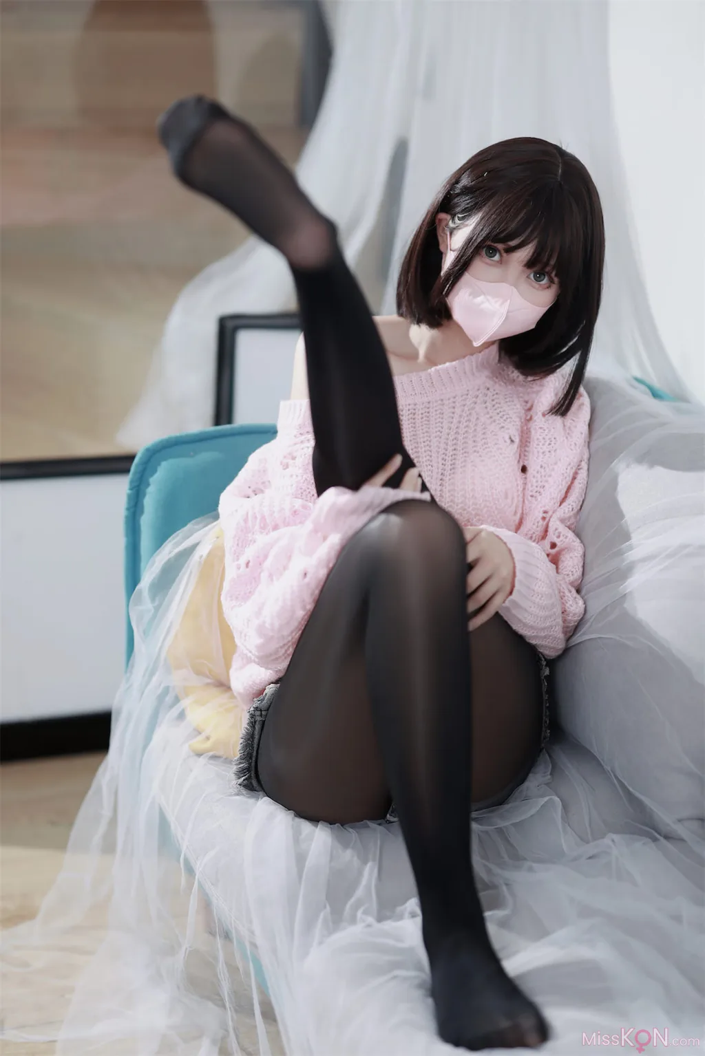 Coser@洛桑w伊梓: 升玖老师毛衣 (40 photos) – Page 2