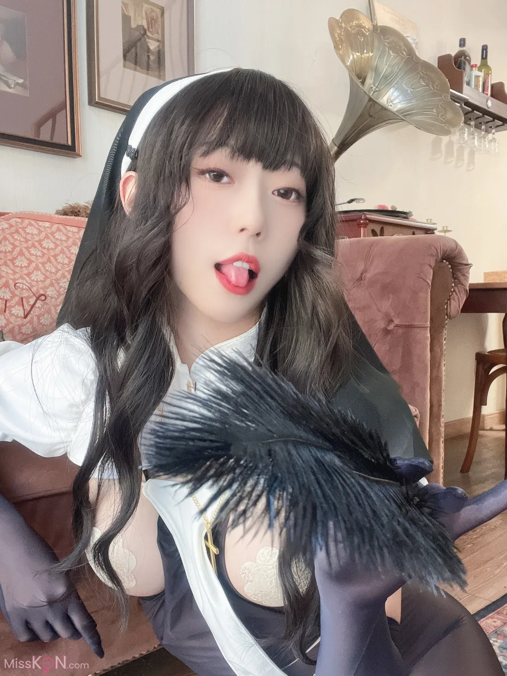 Coser@Money冷冷: 修女 (61 photos)