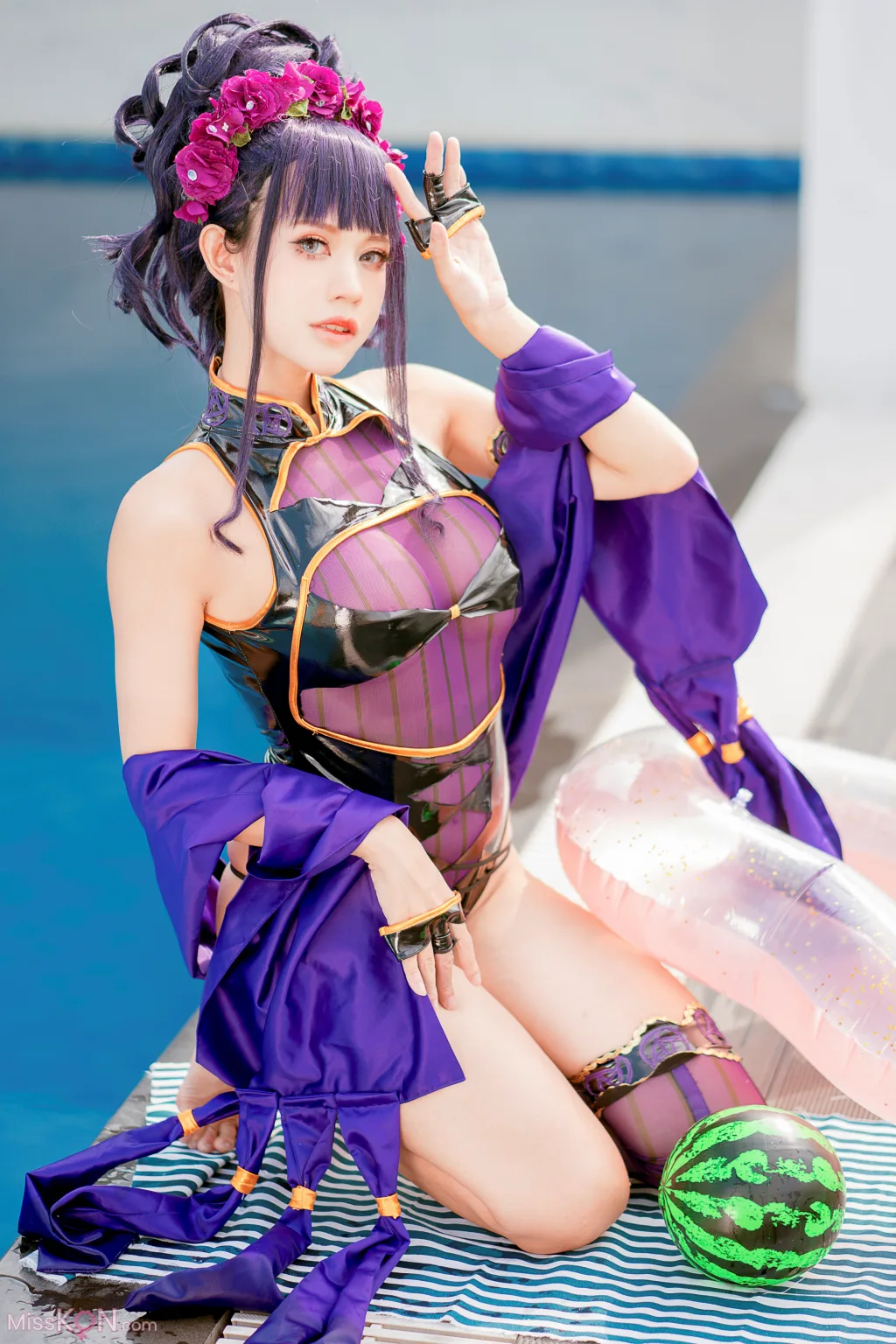 Coser@PingPing: 紫式部泳装 (52 photos)