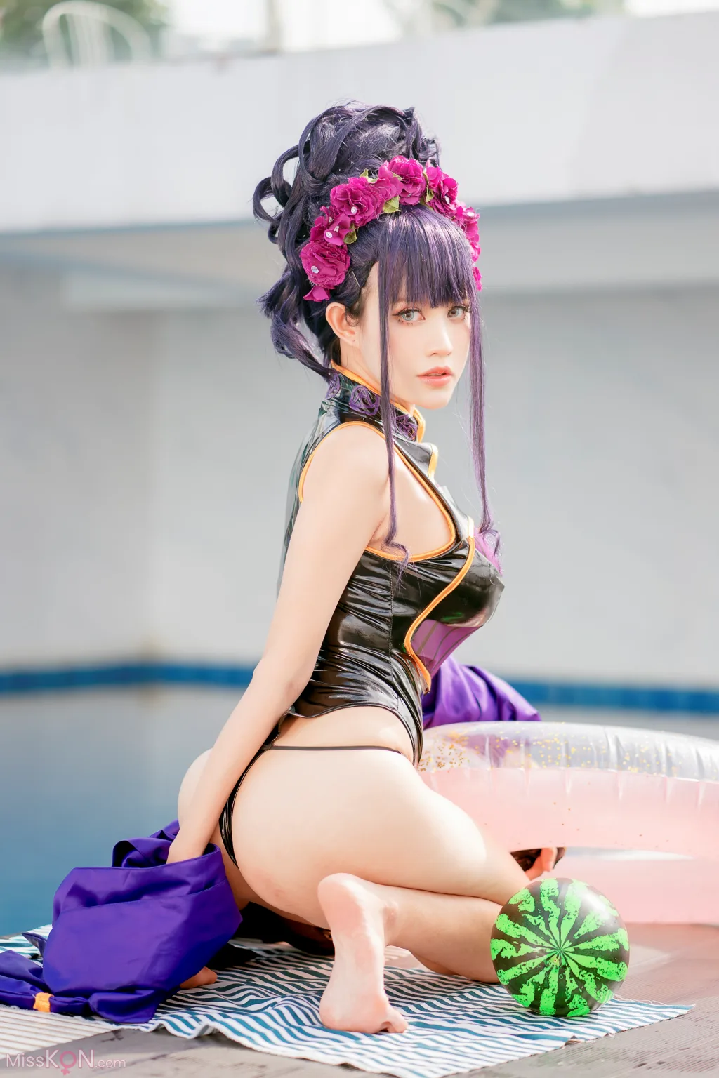 Coser@PingPing: 紫式部泳装 (52 photos)