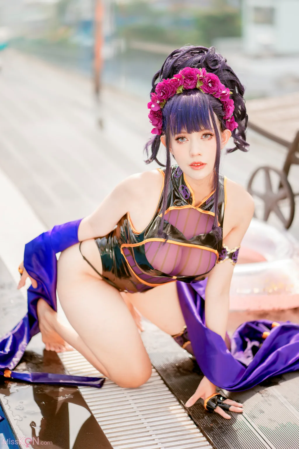 Coser@PingPing: 紫式部泳装 (52 photos)