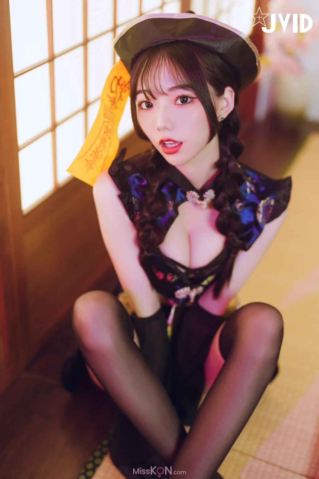 [JVID] 啾啾: ゾンビ殭屍版女友注射愛の能量變成人類!!! (178 photos)