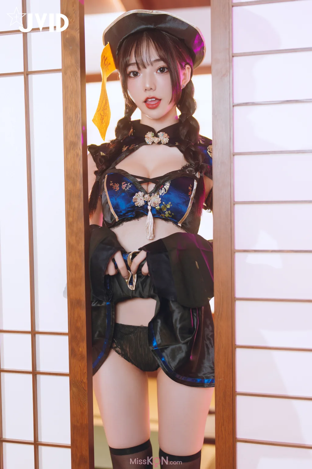 [JVID] 啾啾: ゾンビ殭屍版女友注射愛の能量變成人類!!! (178 photos)