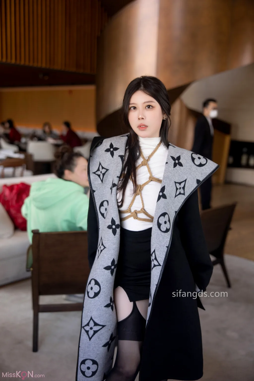 [XR Uncensored] Bai Ru Xue (白茹雪): 秀人网模特 复出首秀作品 (111 photos )