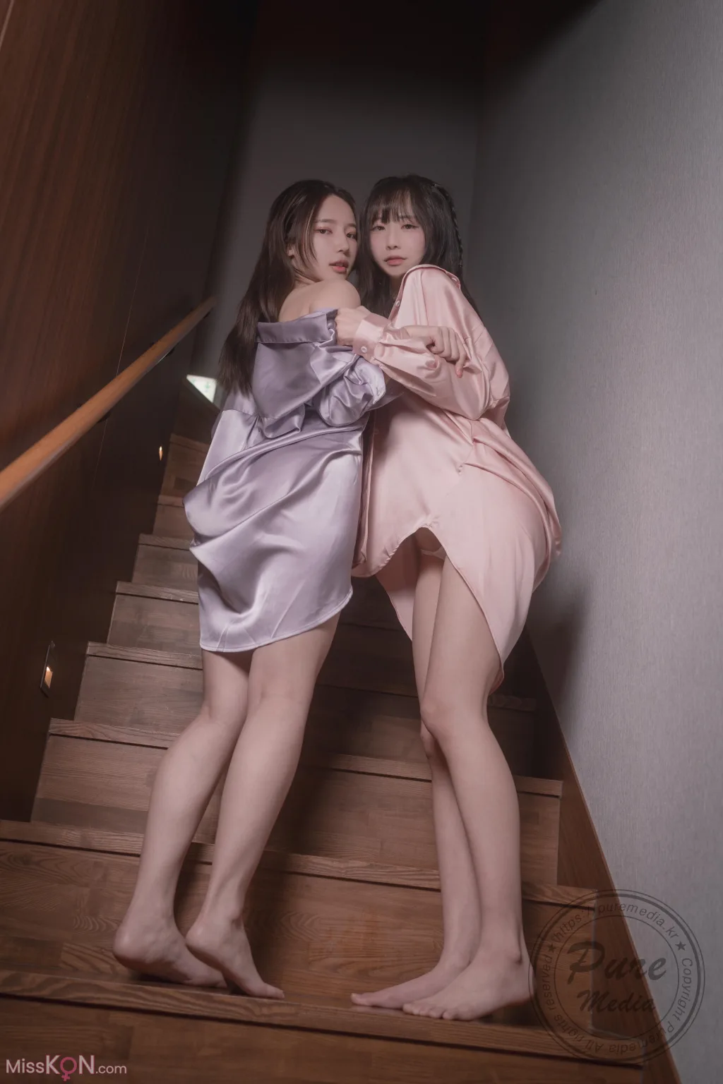 Pure Media Vol.292: Yeha (예하) &amp; Hina (히나) (174 photos)