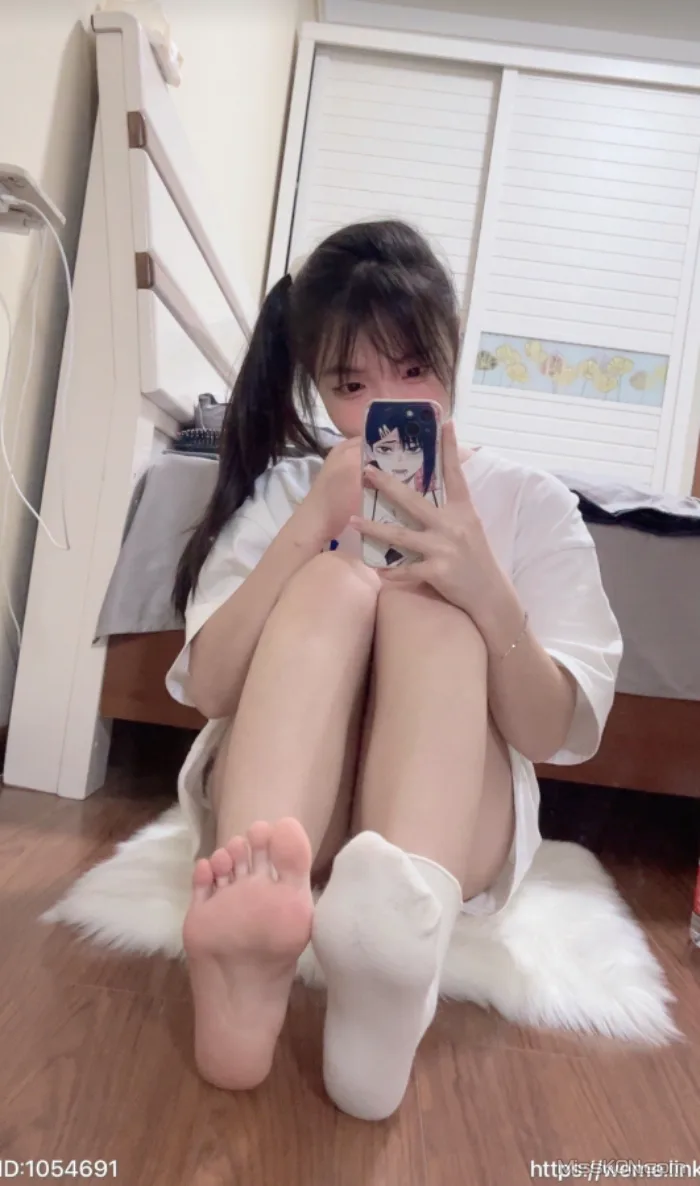 Coser@Bangni邦尼: 微密圈+Cos合集 老师OL+偷偷在房间玩ss游戏+八重神子 (185 photos + 43 videos) – Page 3