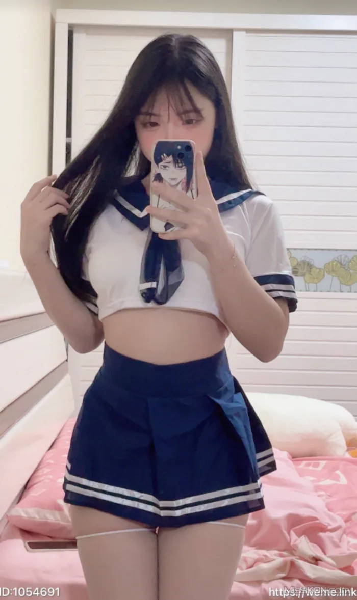 Coser@Bangni邦尼: 微密圈+Cos合集 老师OL+偷偷在房间玩ss游戏+八重神子 (185 photos + 43 videos) – Page 5