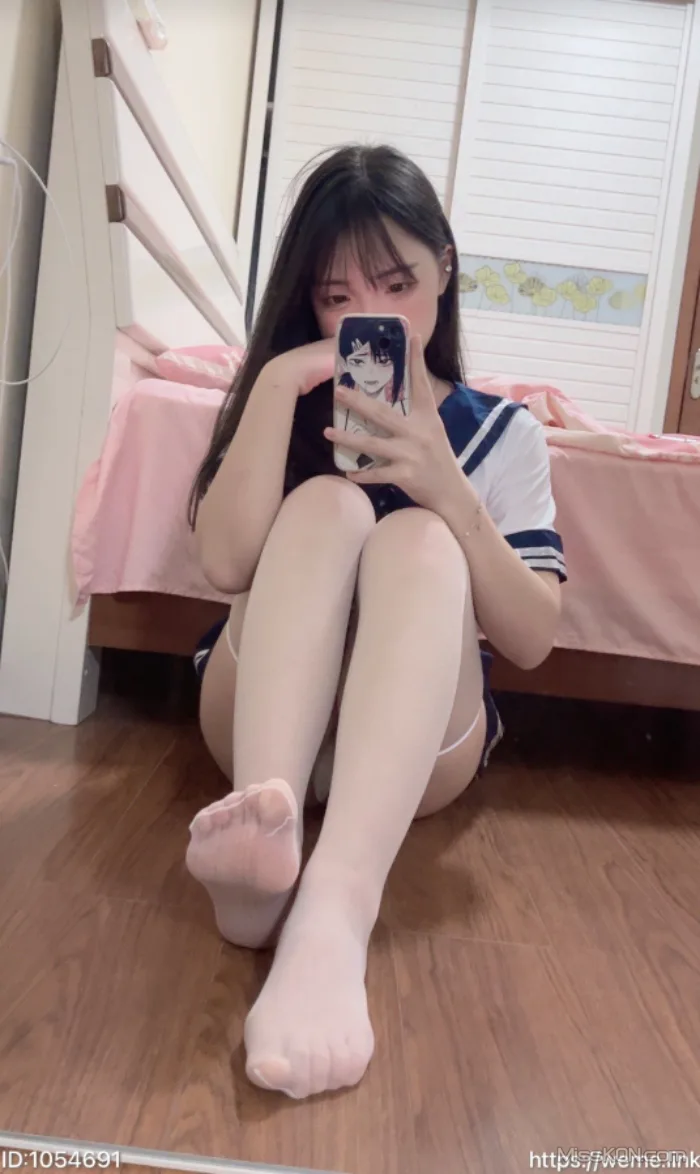 Coser@Bangni邦尼: 微密圈+Cos合集 老师OL+偷偷在房间玩ss游戏+八重神子 (185 photos + 43 videos) – Page 5