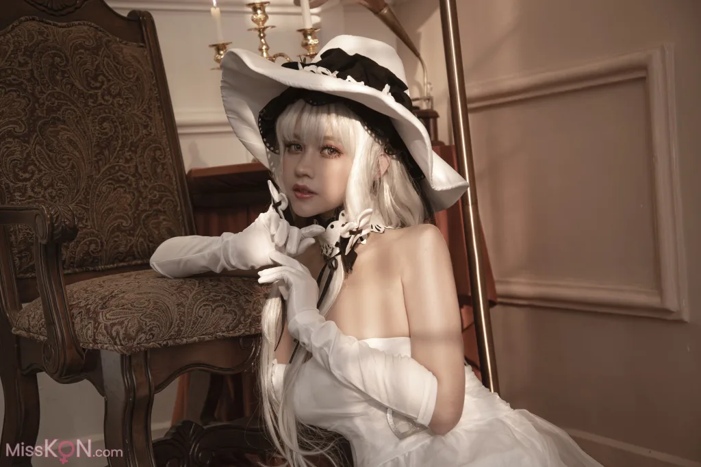 Coser@PingPing: Illustrious (18 photos)