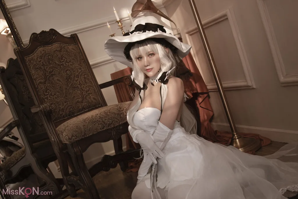 Coser@PingPing: Illustrious (18 photos)