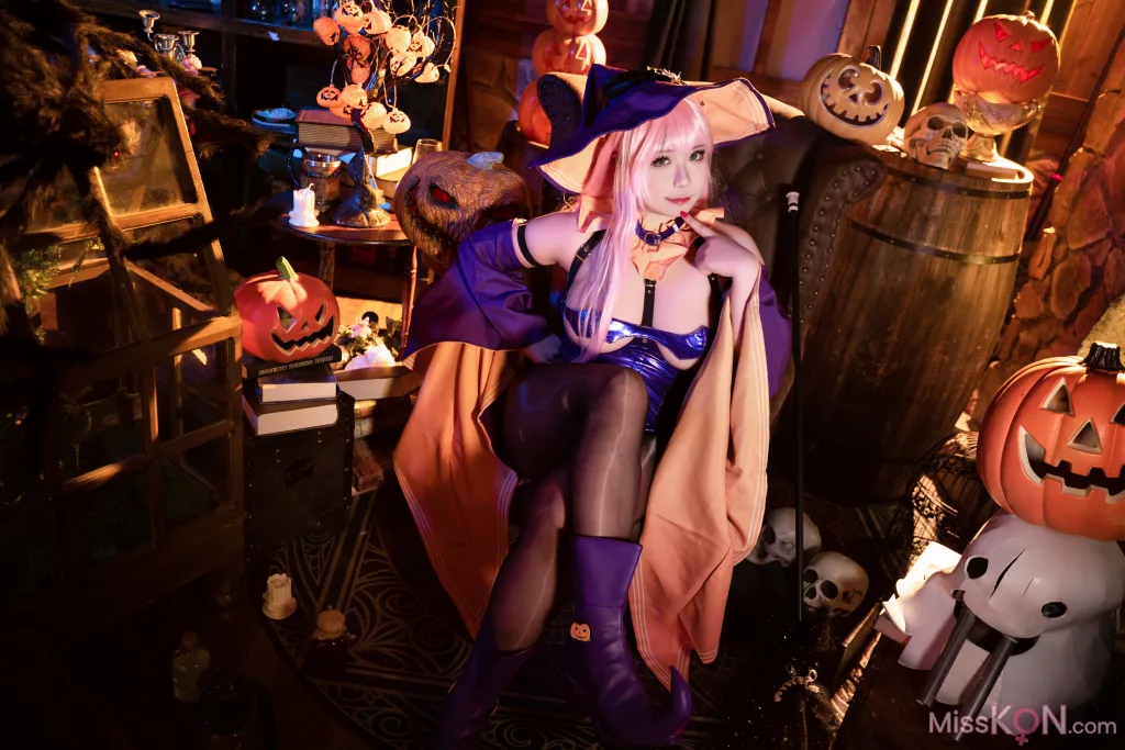 Coser@贞子蜜桃: 孟菲斯 (45 photos)