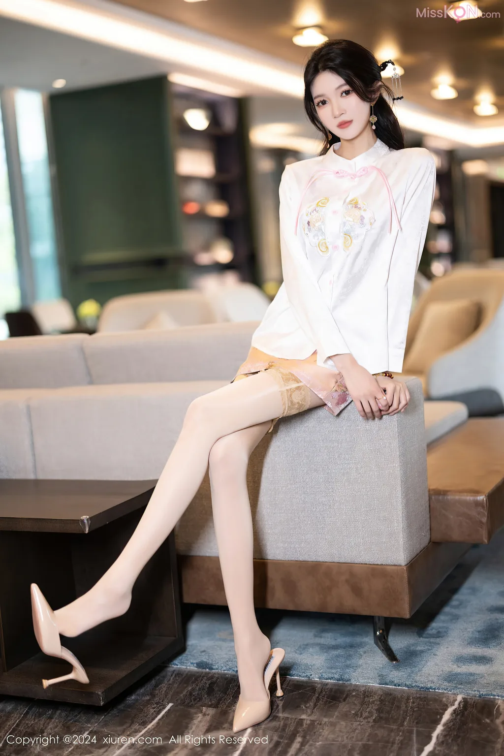 XIUREN No.8346 – 8355 (799 photos)