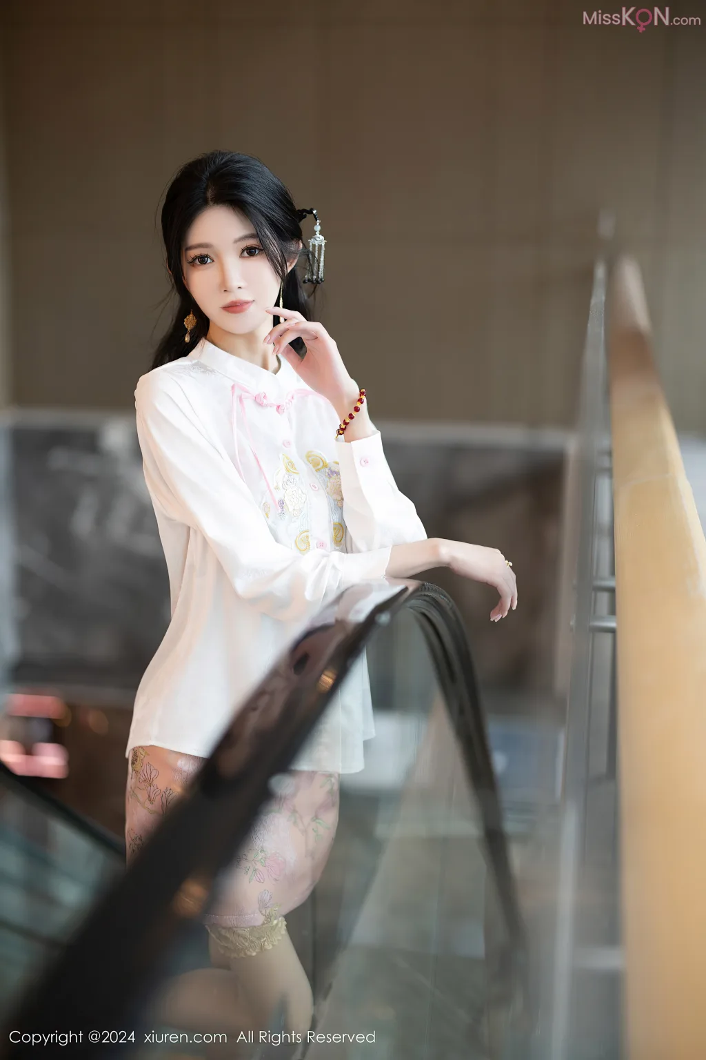 XIUREN No.8346 – 8355 (799 photos)