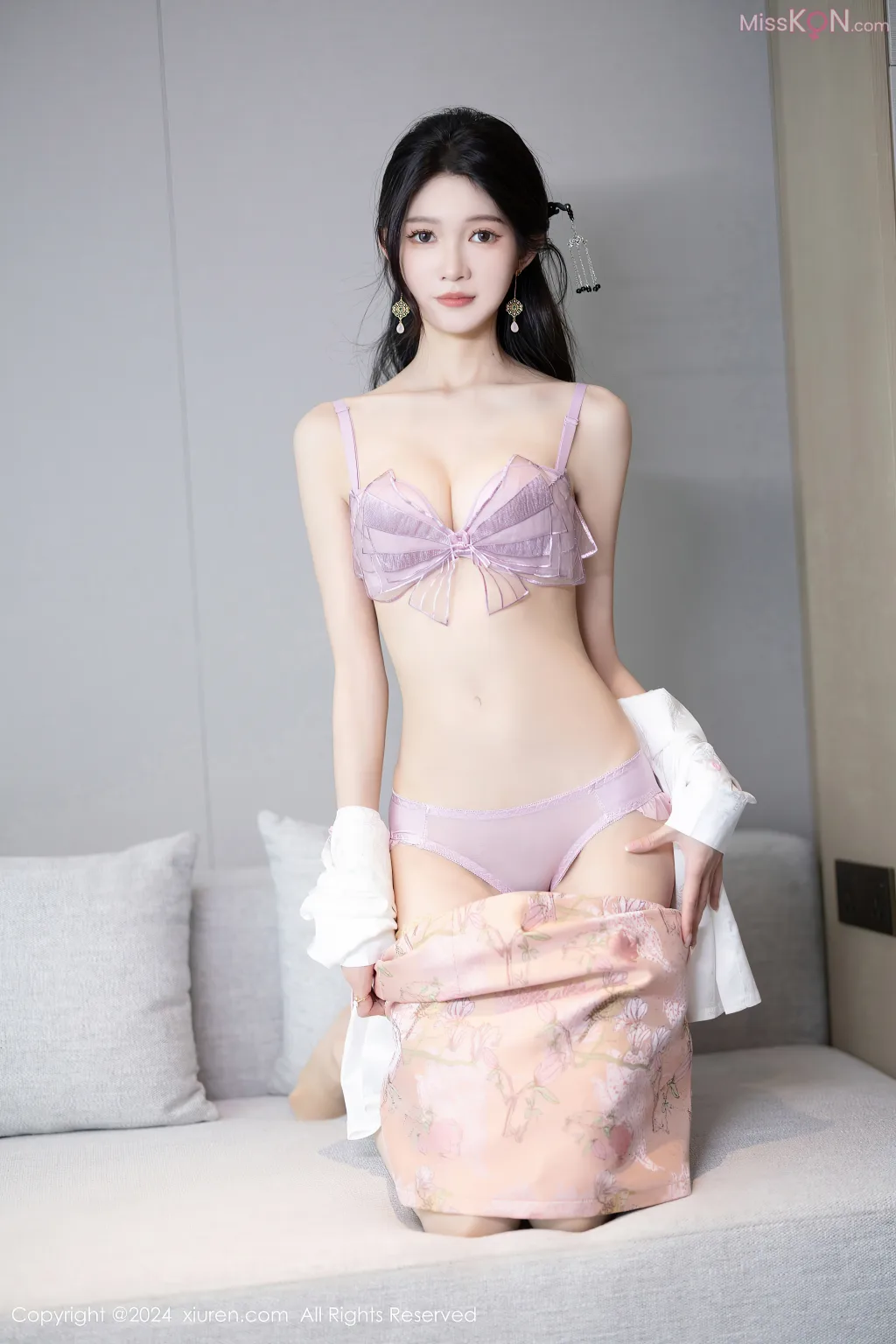 XIUREN No.8346 – 8355 (799 photos)