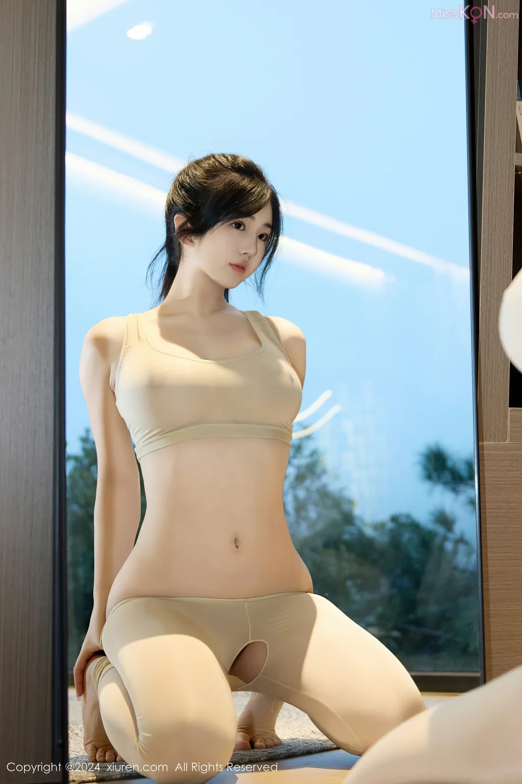XIUREN No.8346 – 8355 (799 photos)