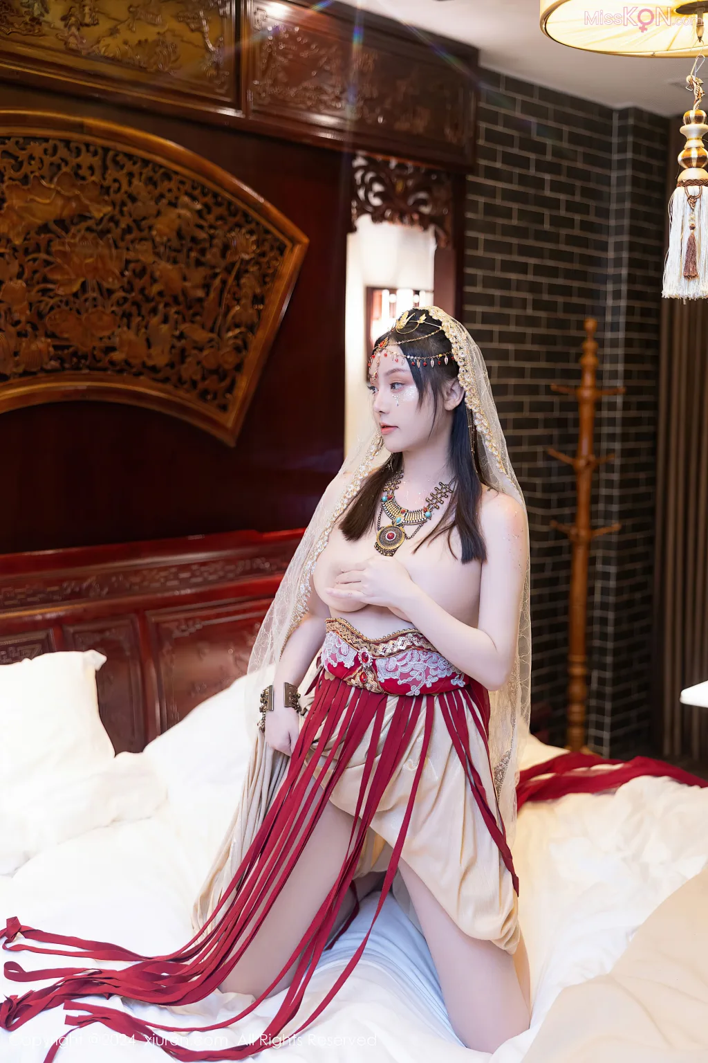 XIUREN No.8346 – 8355 (799 photos)