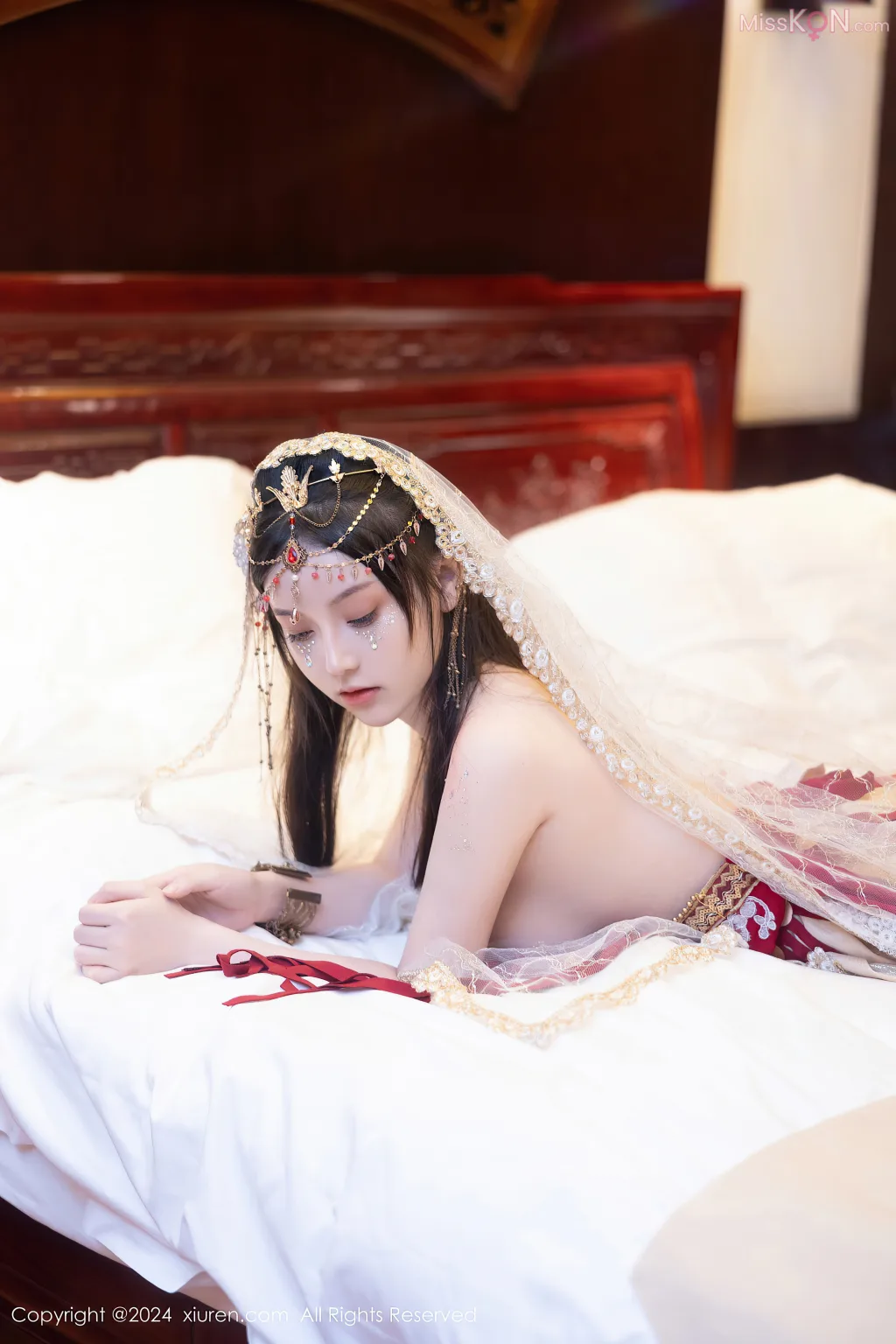 XIUREN No.8346 – 8355 (799 photos)