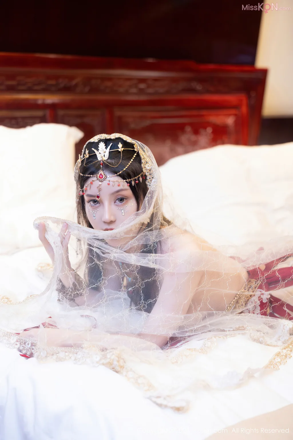 XIUREN No.8346 – 8355 (799 photos)