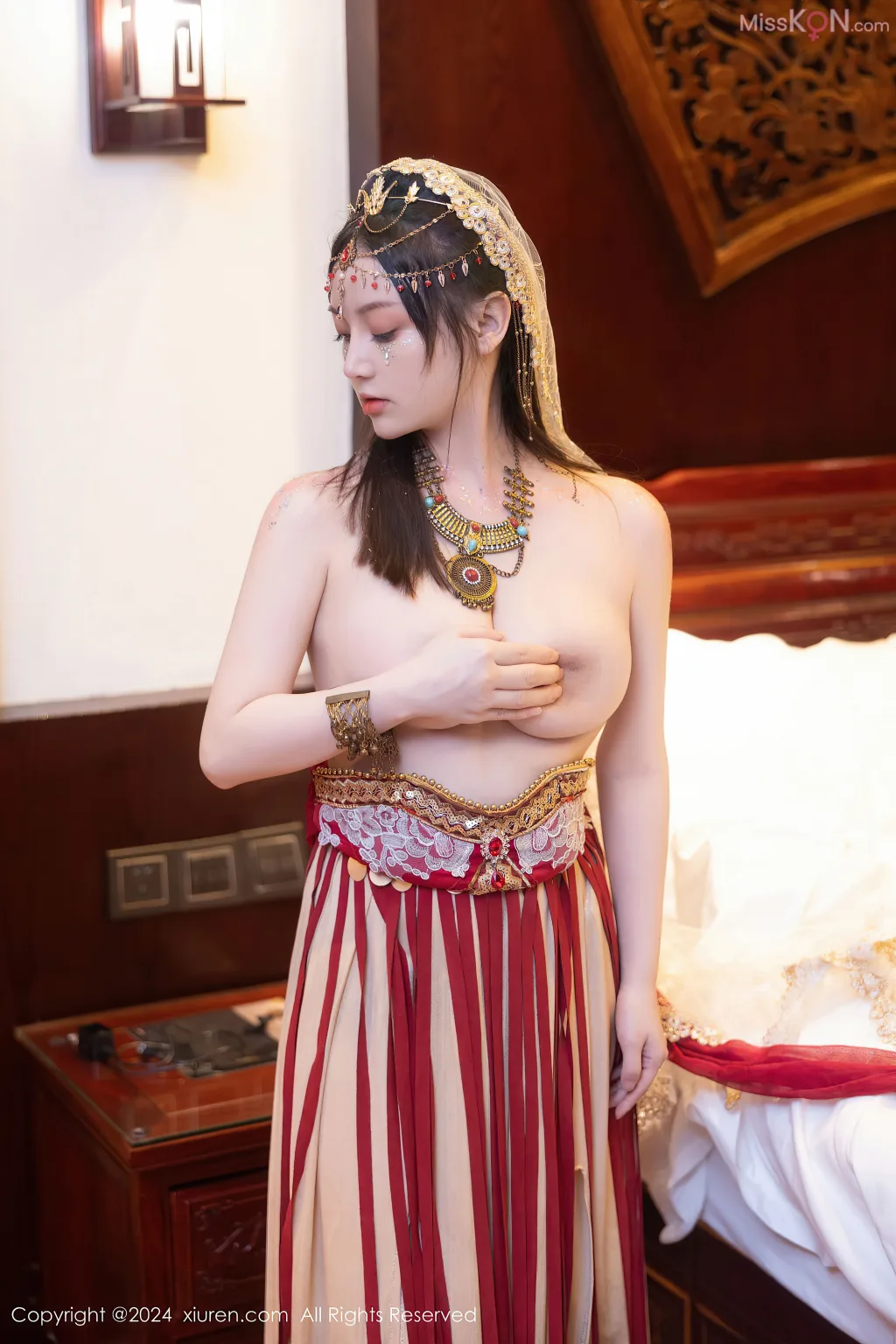 XIUREN No.8346 – 8355 (799 photos)