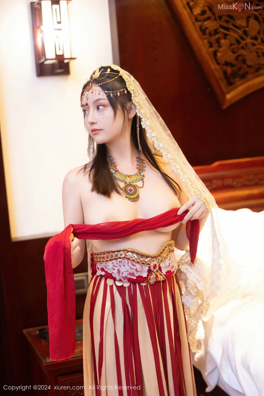 XIUREN No.8346 – 8355 (799 photos)