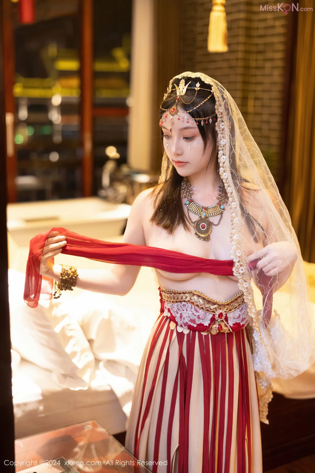 XIUREN No.8346 – 8355 (799 photos)