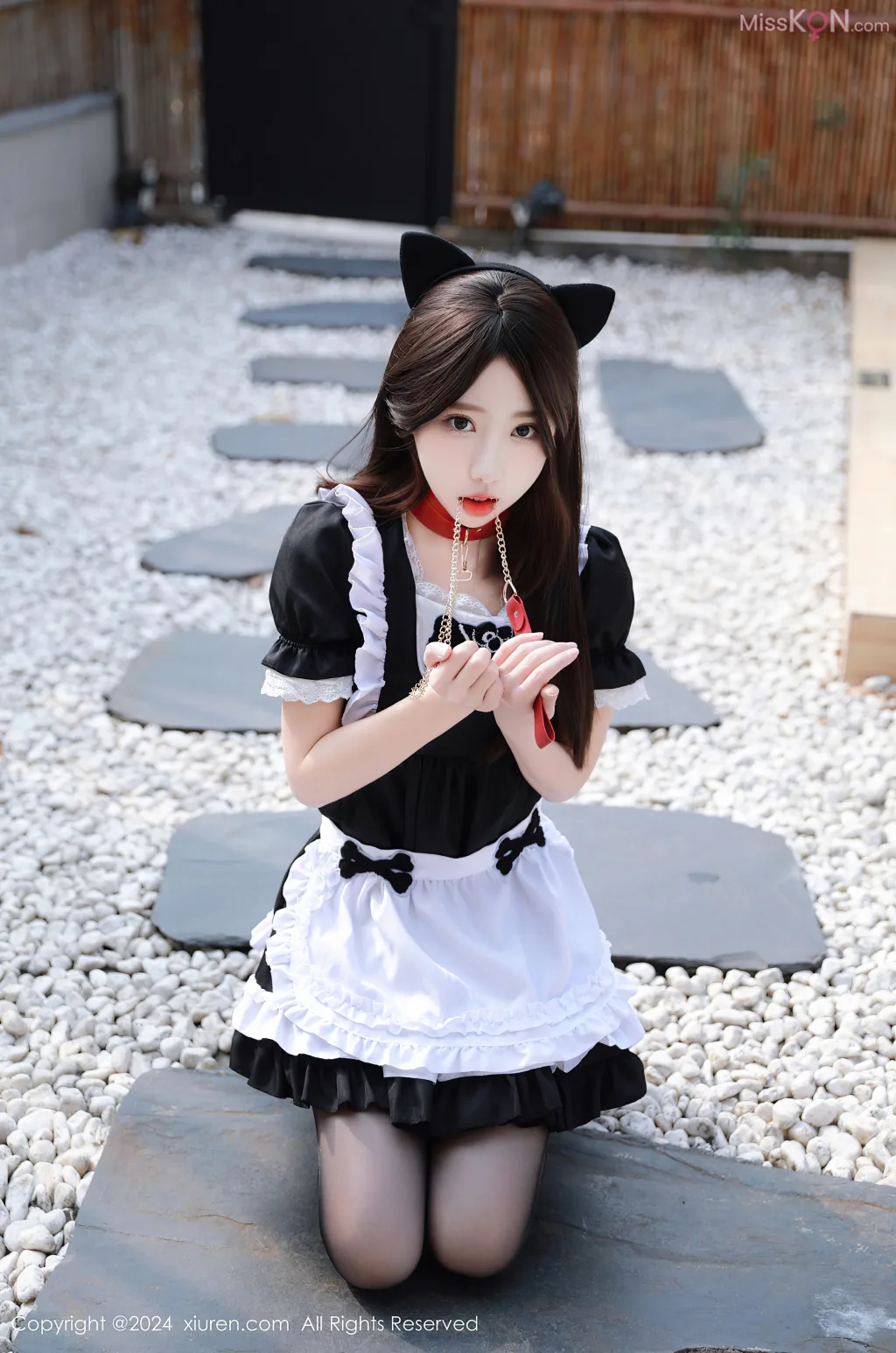XIUREN No.8346 – 8355 (799 photos)