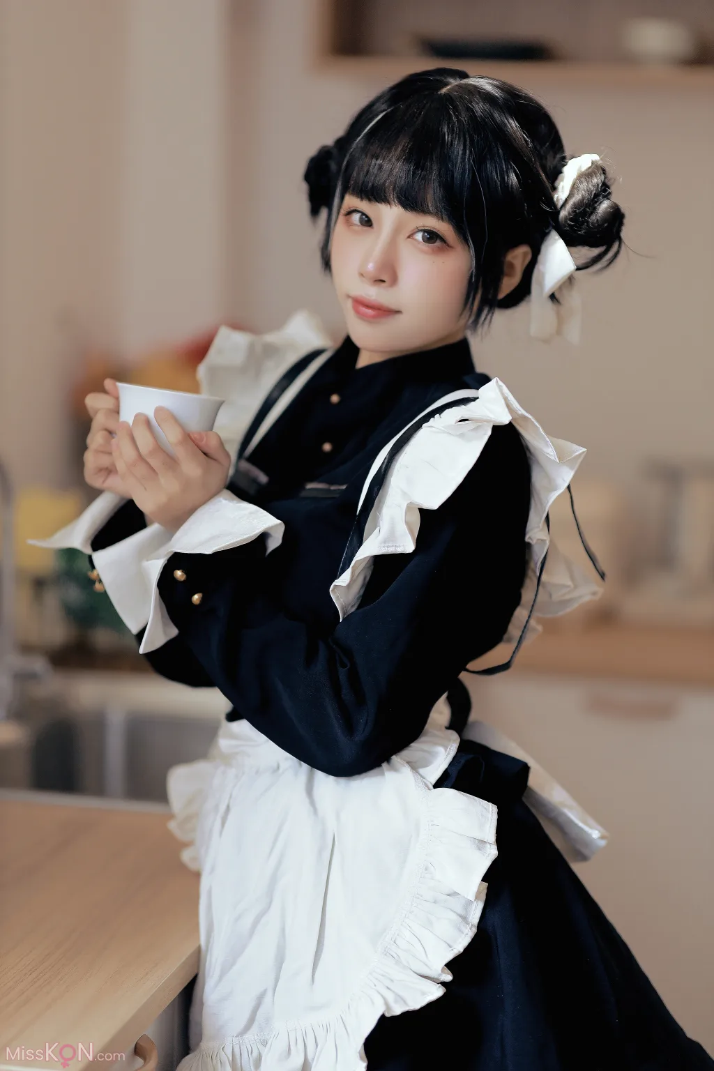 Coser@洛桑w伊梓: 女仆日记 (28 photos)