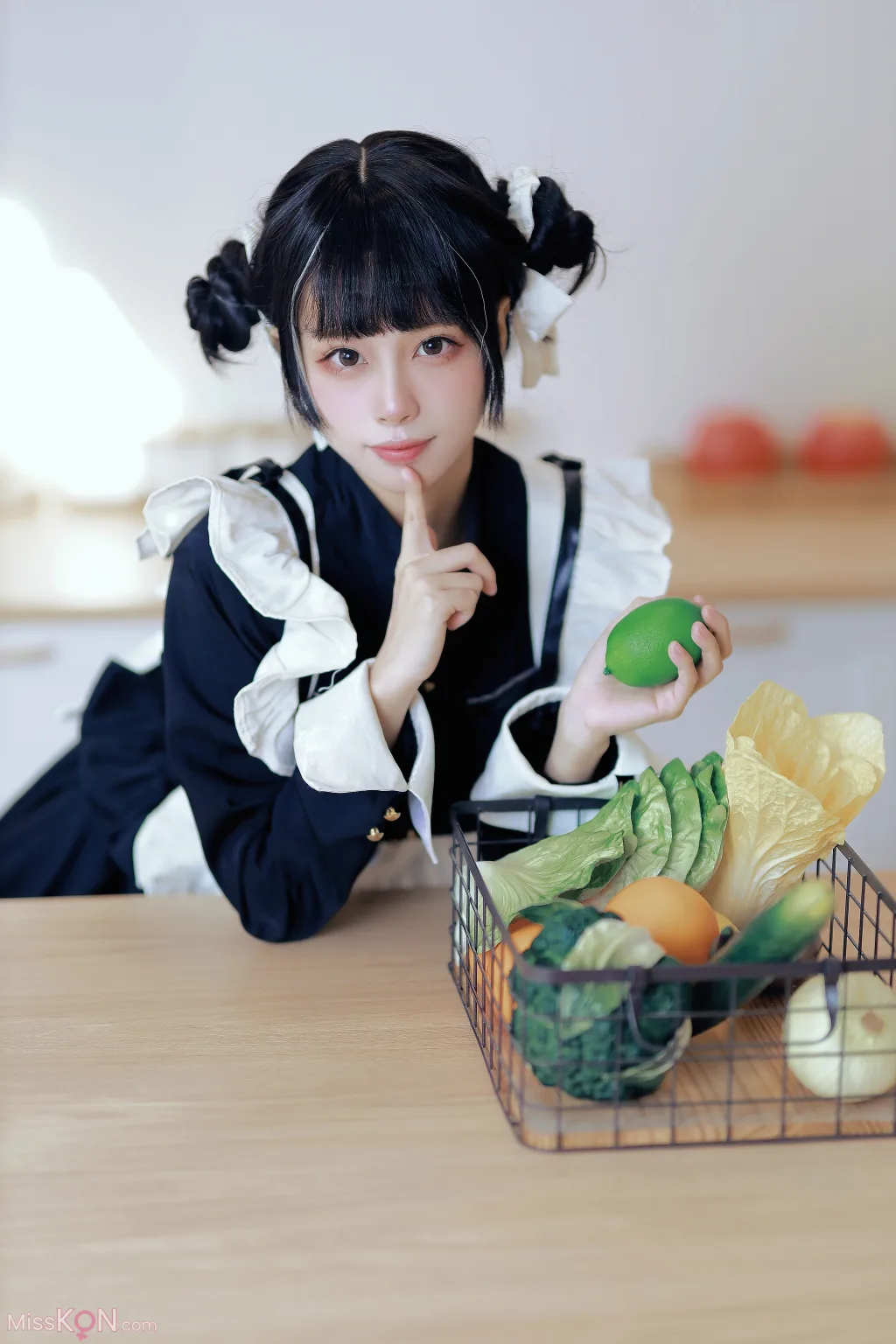 Coser@洛桑w伊梓: 女仆日记 (28 photos)