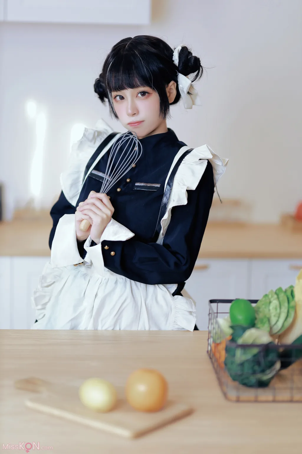 Coser@洛桑w伊梓: 女仆日记 (28 photos)