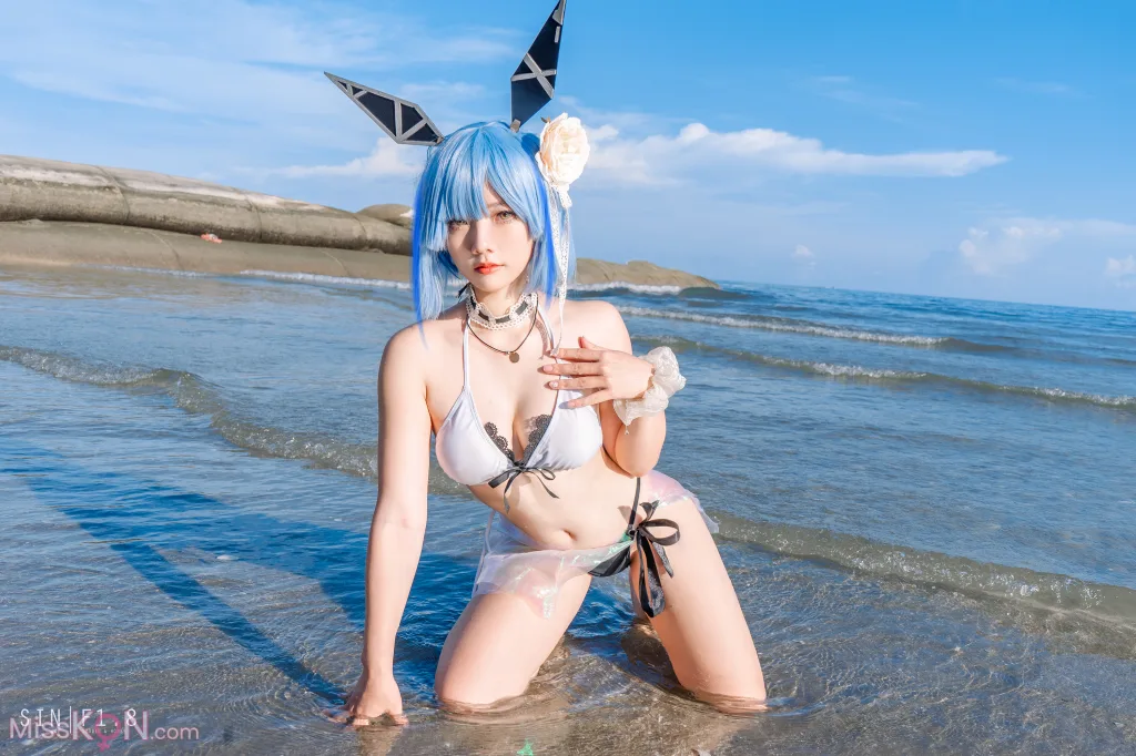 Coser@Messie Huang: Gascogne Swimsuit (20 photos)