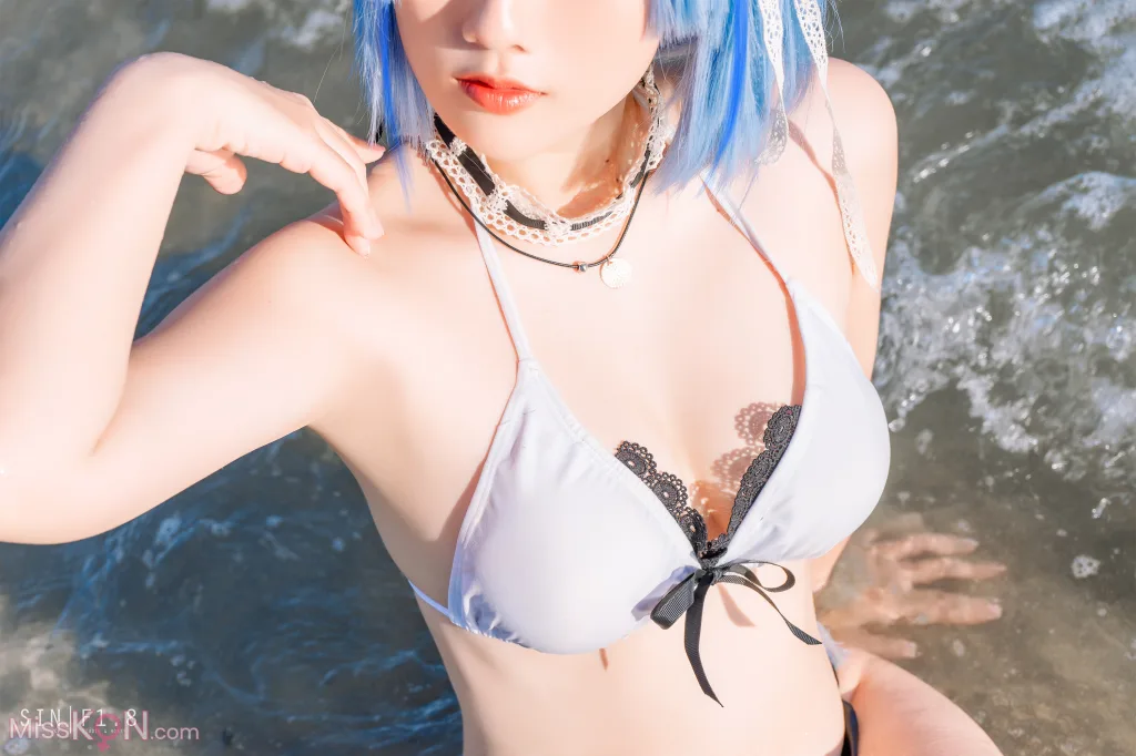 Coser@Messie Huang: Gascogne Swimsuit (20 photos)
