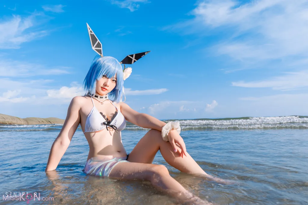 Coser@Messie Huang: Gascogne Swimsuit (20 photos)