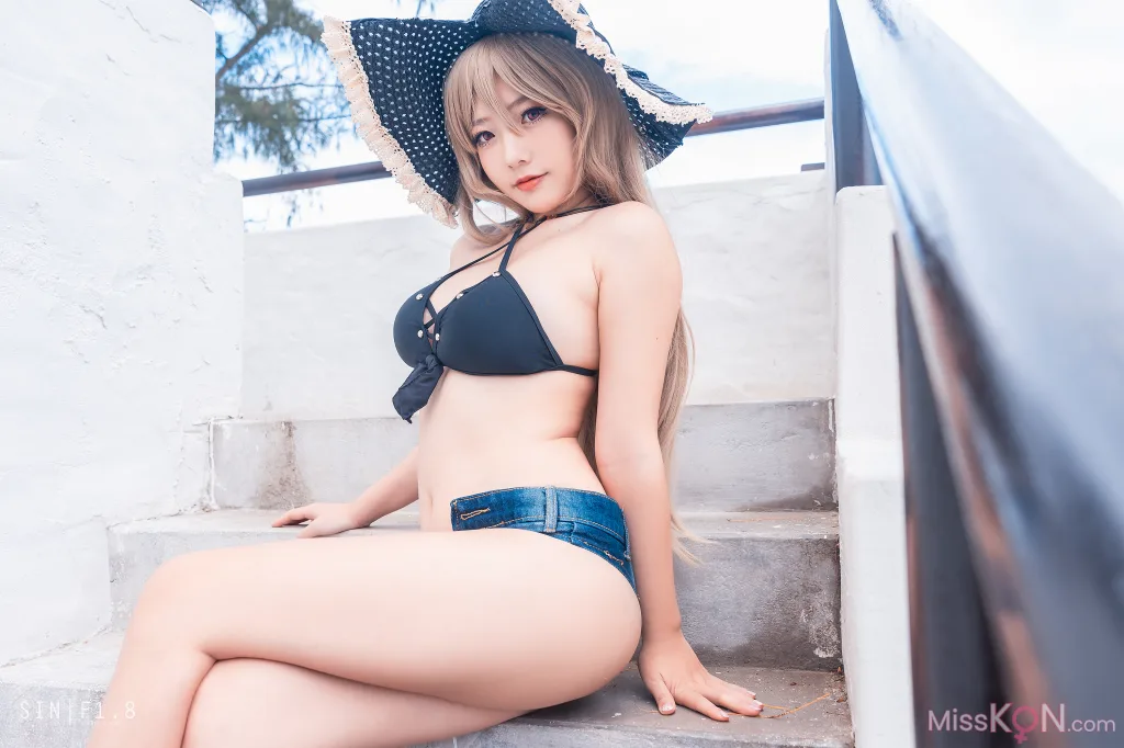 Coser@Messie Huang: Jean Bart Swimsuit (20 photos)
