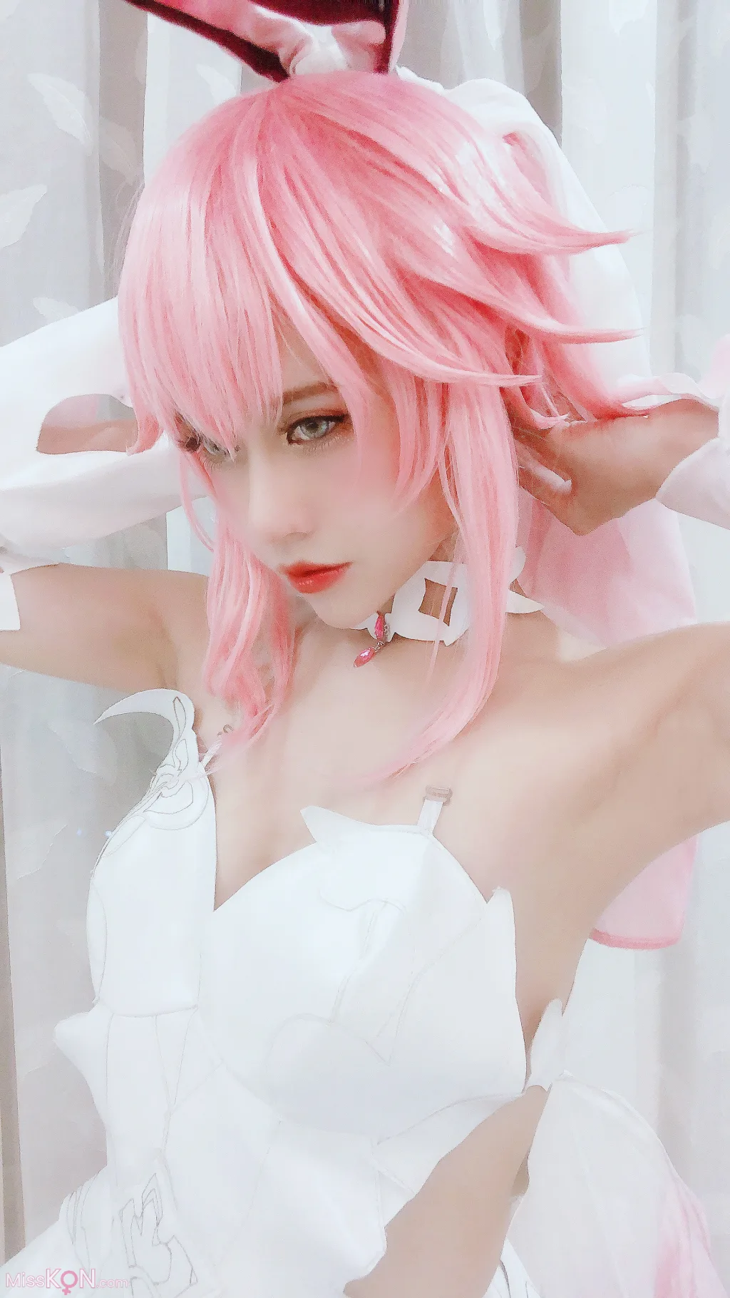 Coser@PingPing: Yae Sakura Wedding Dress (13 photos )