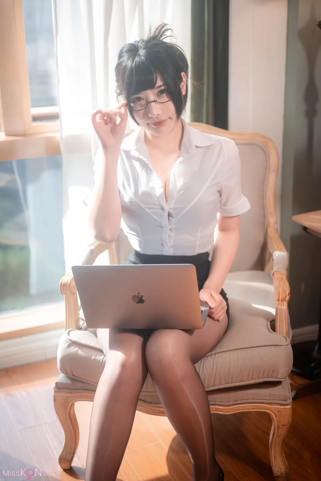 Coser@糖果果Candy: 室内OL (102 photos)