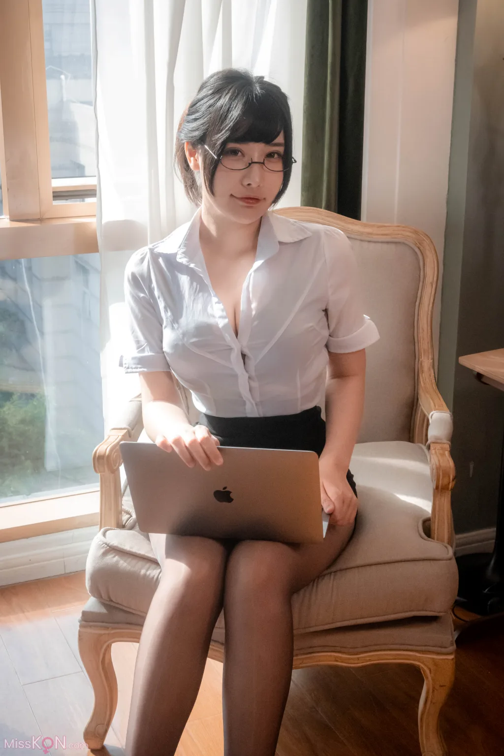 Coser@糖果果Candy: 室内OL (102 photos)