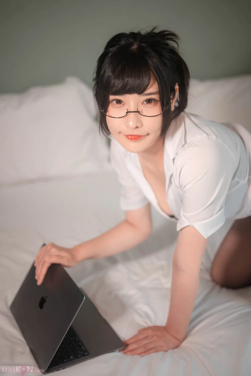 Coser@糖果果Candy: 室内OL (102 photos)