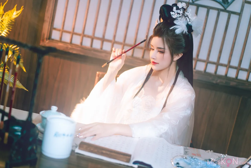 Coser@鹿八岁: 幽梦清韵 (89 photos)
