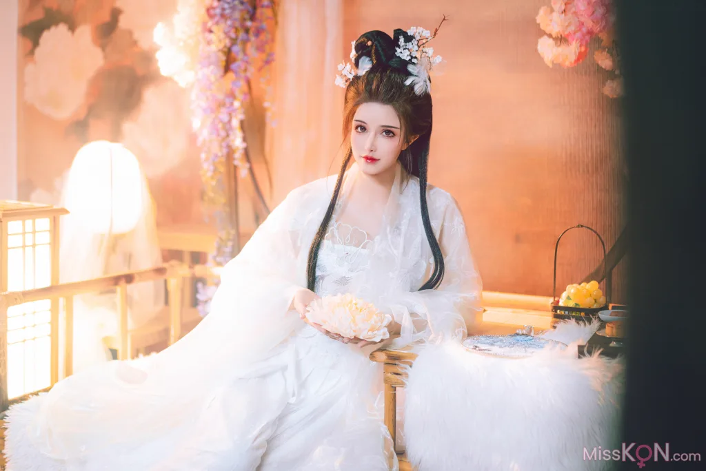 Coser@鹿八岁: 幽梦清韵 (89 photos)