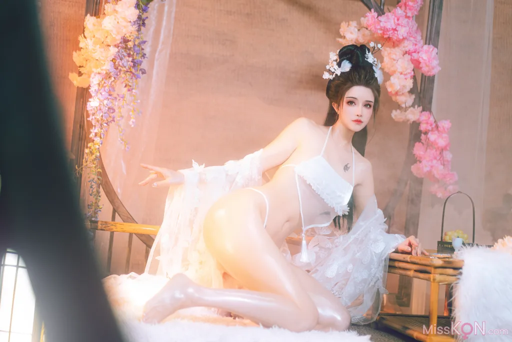 Coser@鹿八岁: 幽梦清韵 (89 photos)