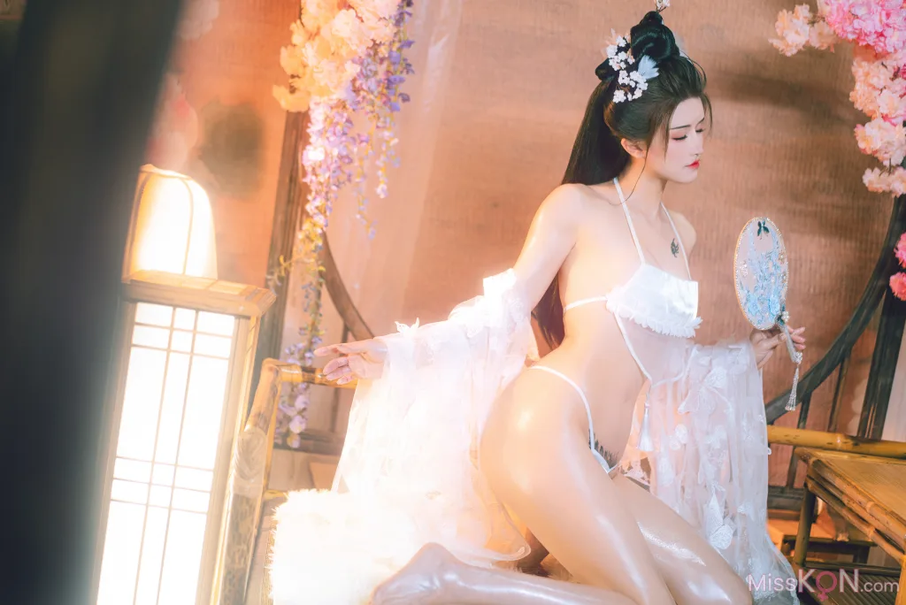 Coser@鹿八岁: 幽梦清韵 (89 photos)