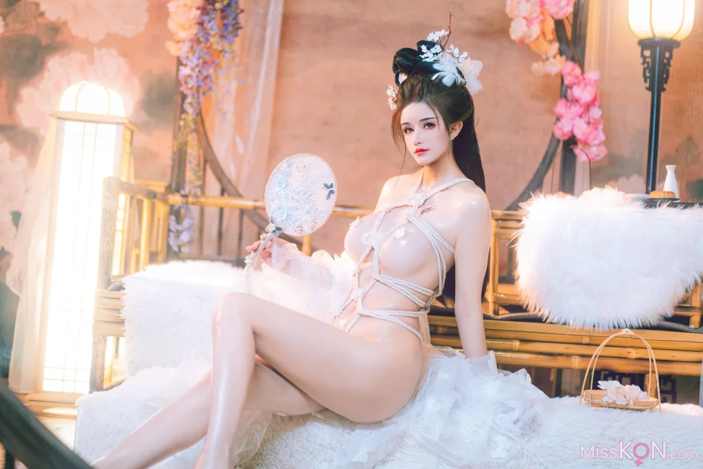 Coser@鹿八岁: 幽梦清韵 (89 photos)