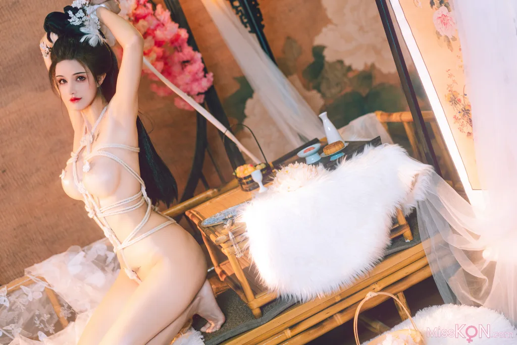 Coser@鹿八岁: 幽梦清韵 (89 photos)