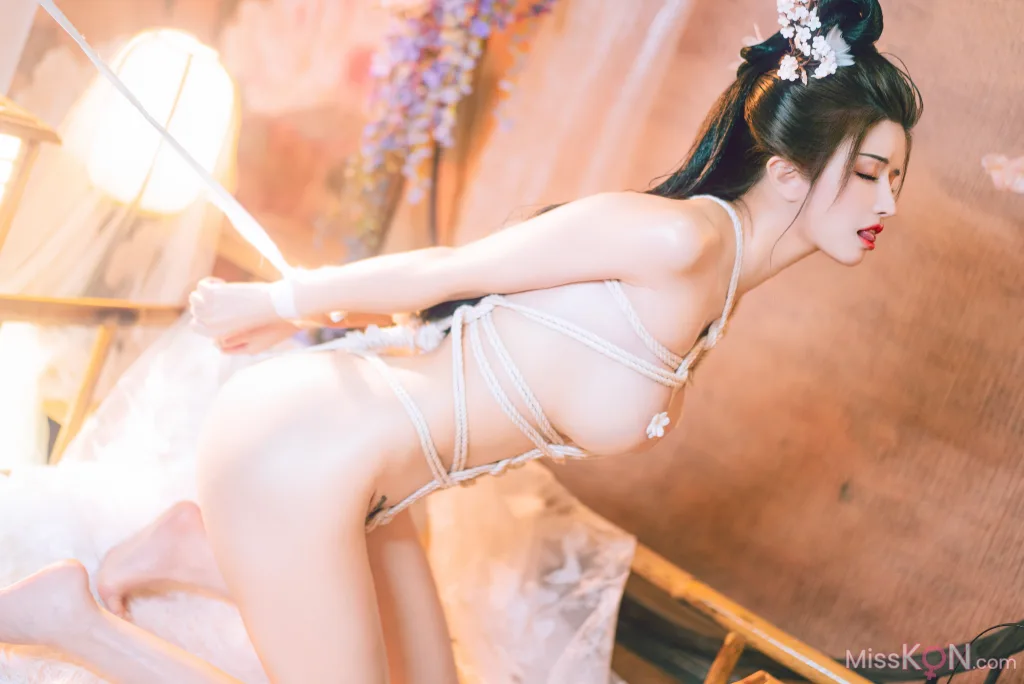 Coser@鹿八岁: 幽梦清韵 (89 photos)