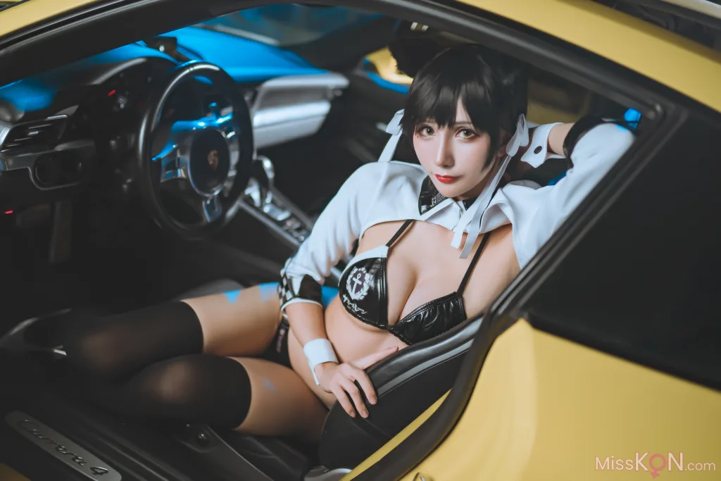 Coser@masaki雅祈: 碧蓝航线-赛车爱宕 (23 photos)