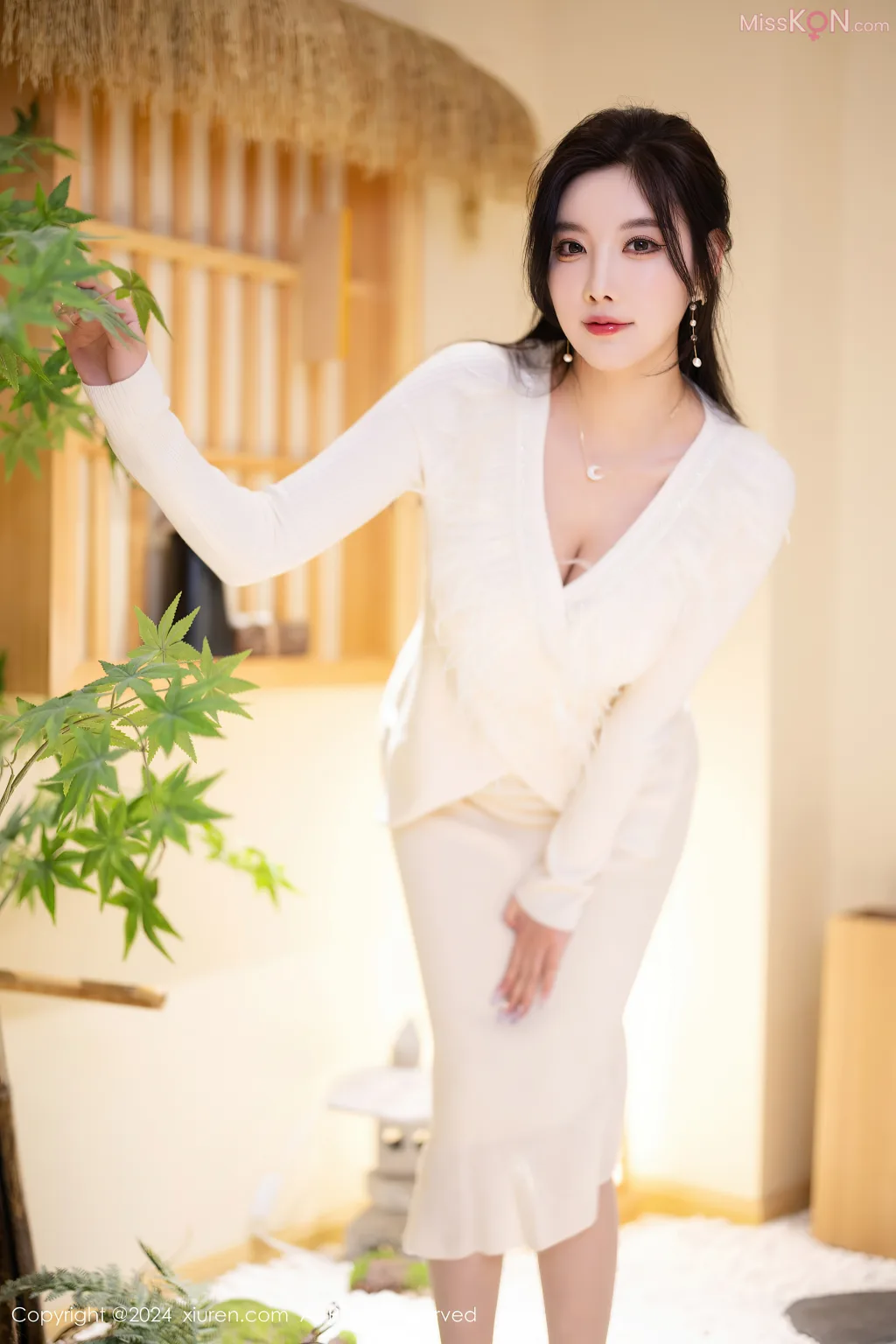 XIUREN No.8356 – 8365 (755 photos) – Page 27