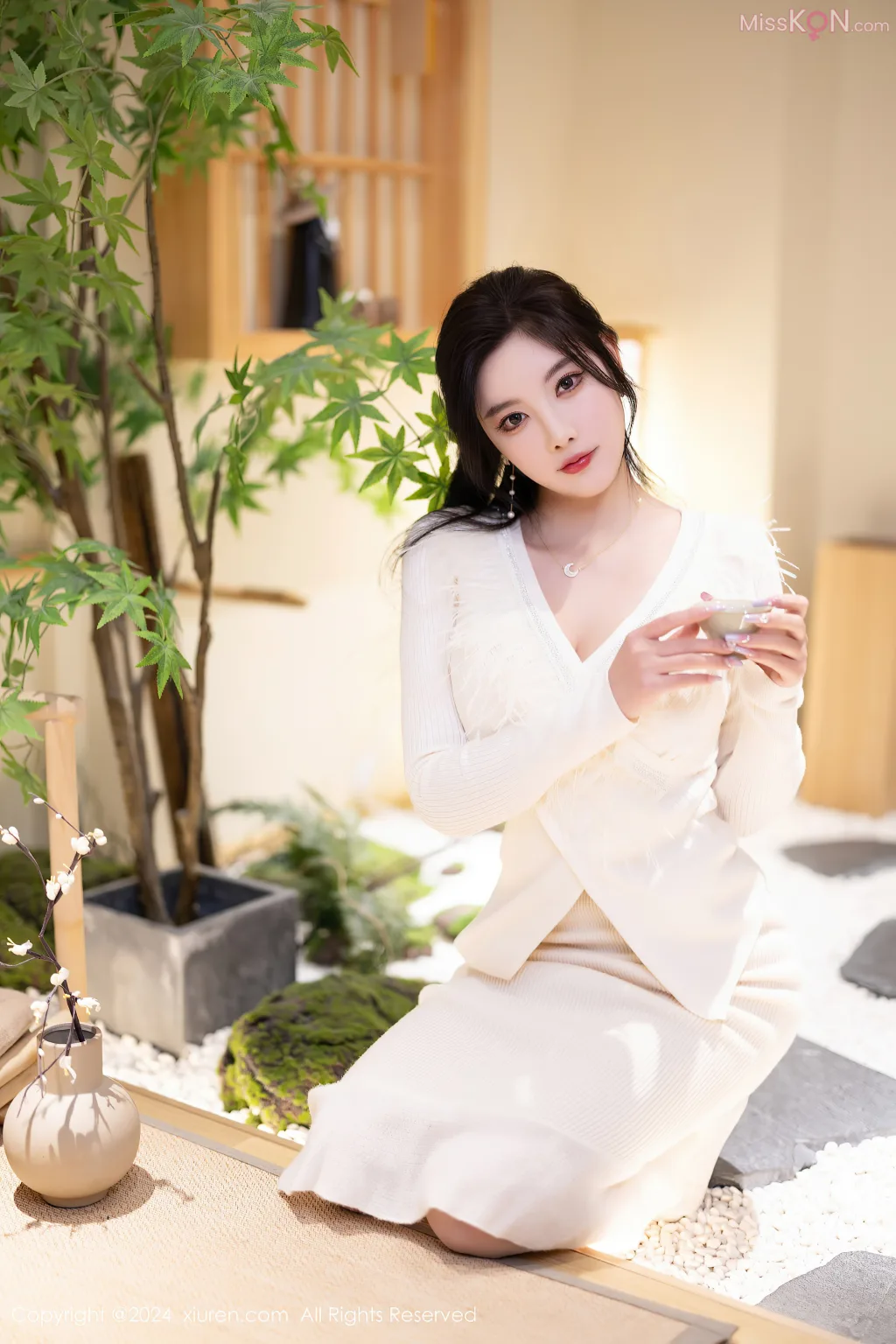 XIUREN No.8356 – 8365 (755 photos) – Page 27